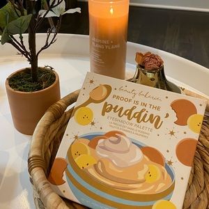 Proof is in the Puddin' Eyeshadow Palette - NEW!!
